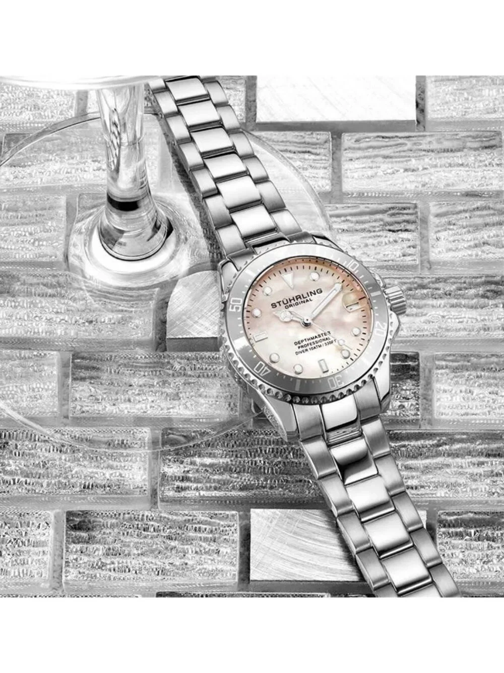 Stuhrling Original new authentic